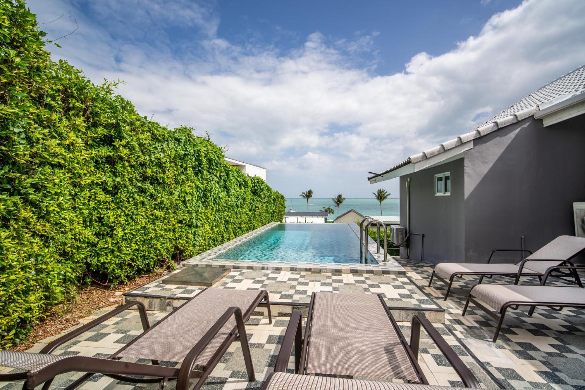 Mona Seaview Pool Villa Beach Front Aoyon Beach Ban Ao Makham Room photo