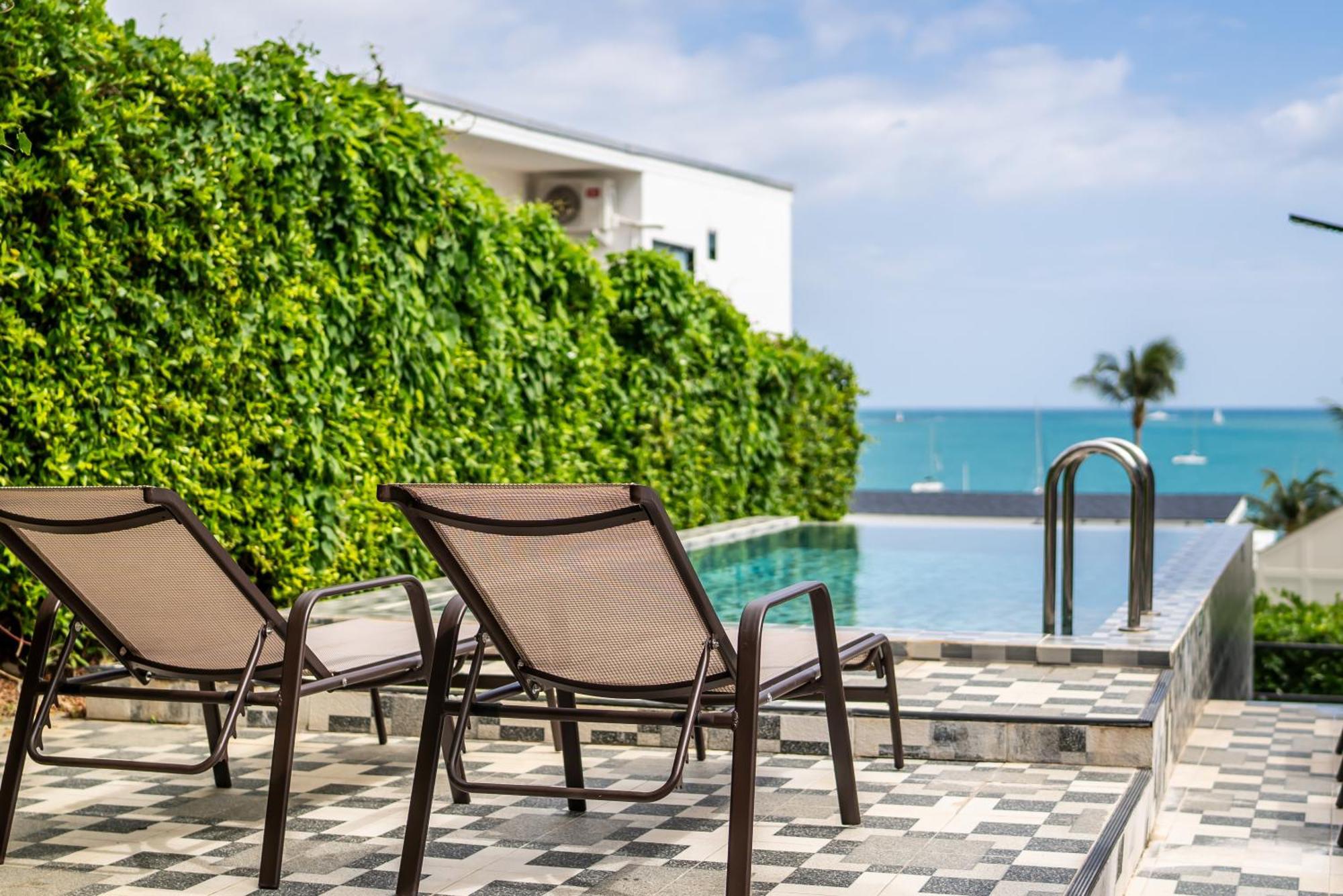 Mona Seaview Pool Villa Beach Front Aoyon Beach Ban Ao Makham Room photo